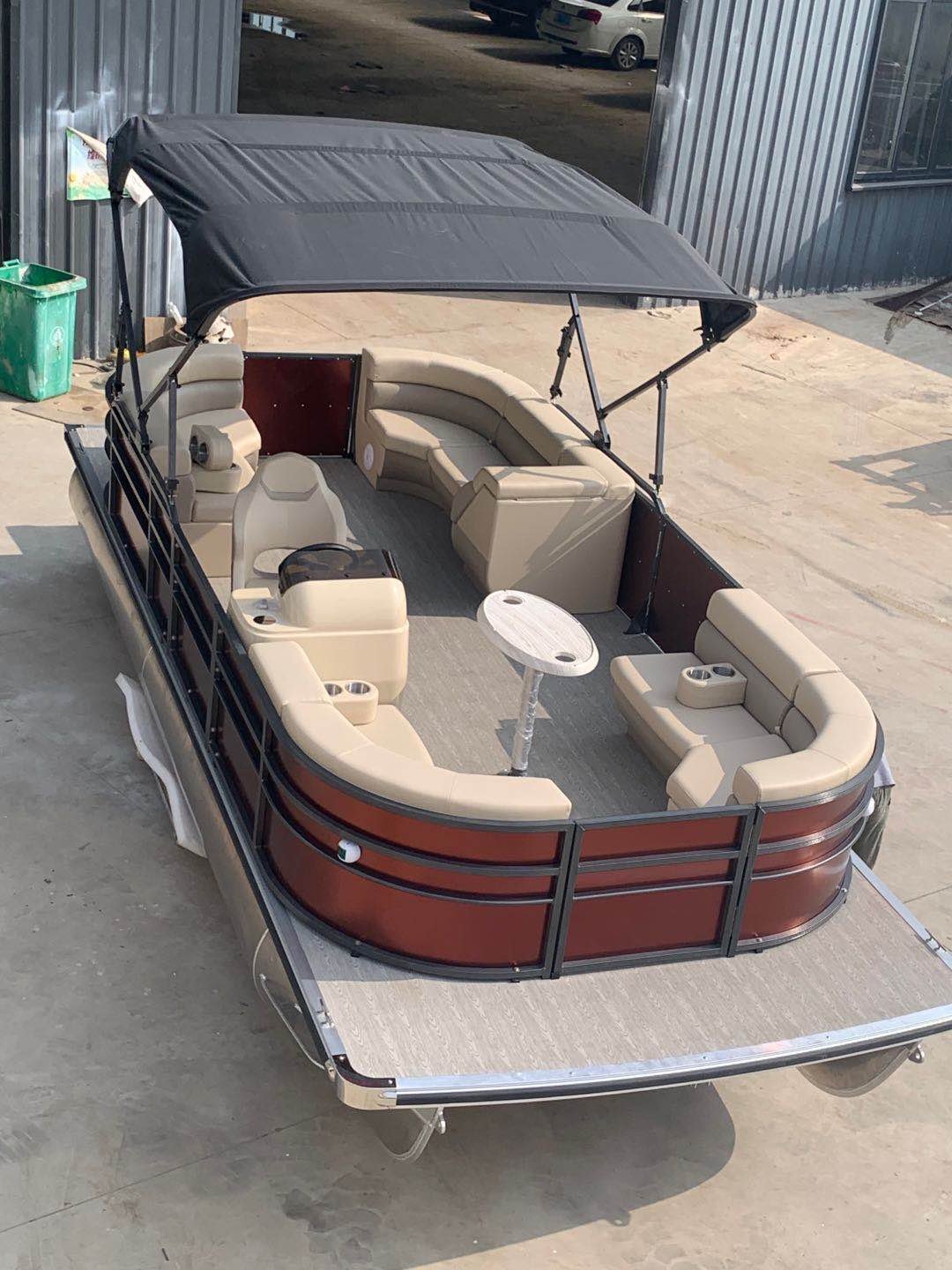 Manufacture's Hot-Selling Luxury 21ft Aluminum Pontoon Boat for Entertainment for Fishing with Outboard Engine EVA or PVC Hull