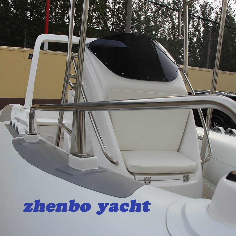 Zhenbo 5.8 Meters Italy Hypalon Inflatable Rib Boat RIB580 for Leisure Rowing and Diving Plastic Outboard Engine