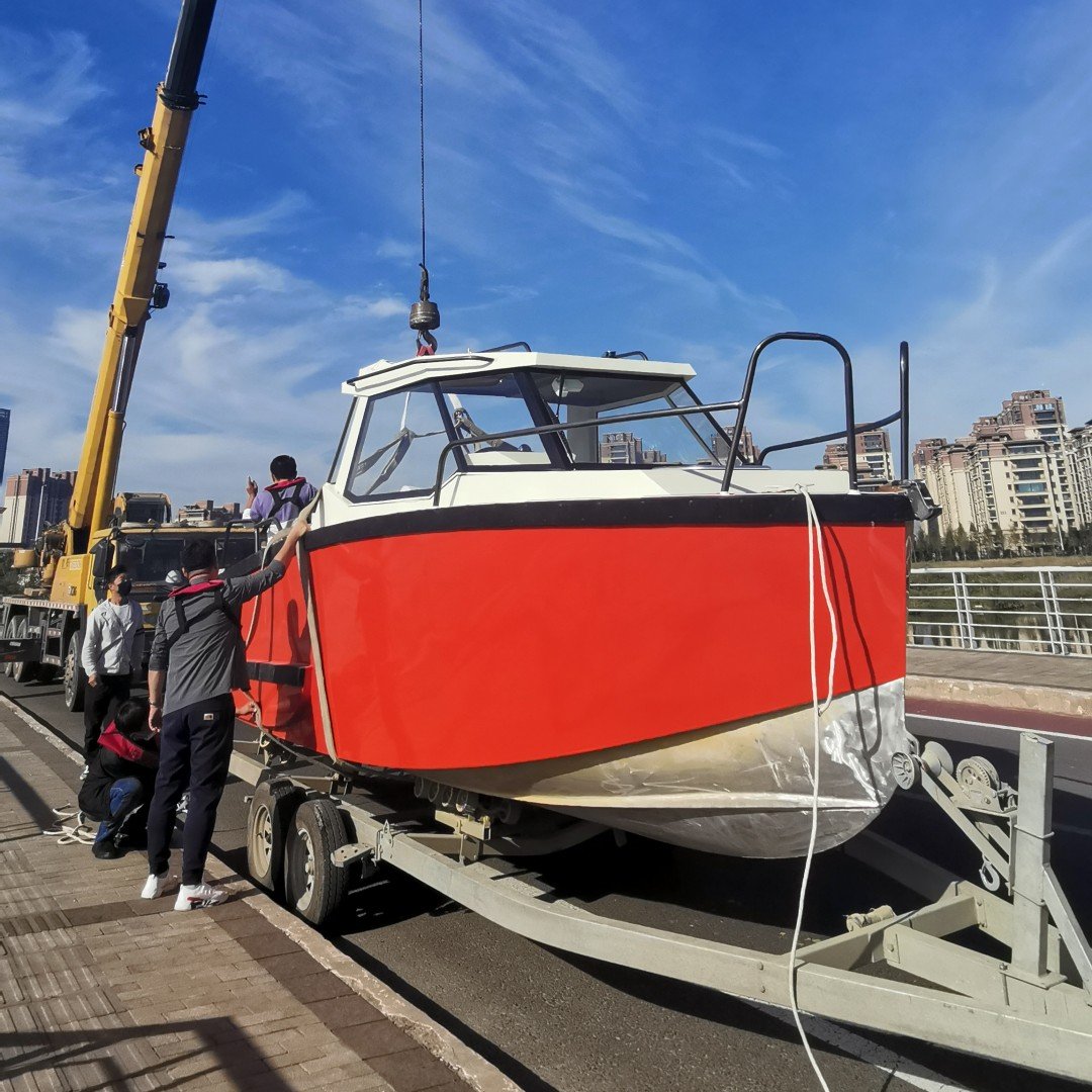 New 7.5m 25ft High-Speed Aluminum Fishing Boat with Deep V Hull Cabin for Cruising Outboard 150-200hp Sport Yacht on Sale!