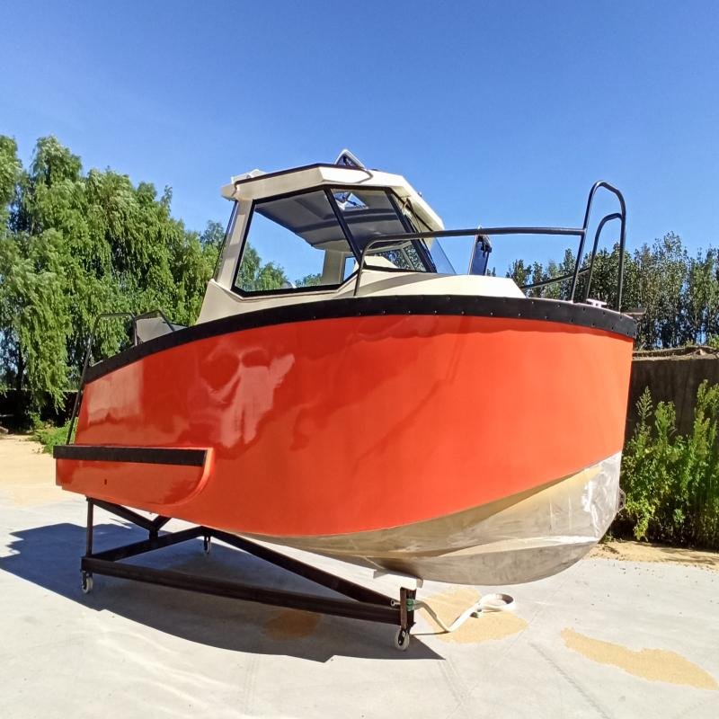 High Quality 6.2m Aluminum Sport Speedboat Outboard Engine Luxury Yacht Leisure Center Console Aluminum Fishing Cabin Boat