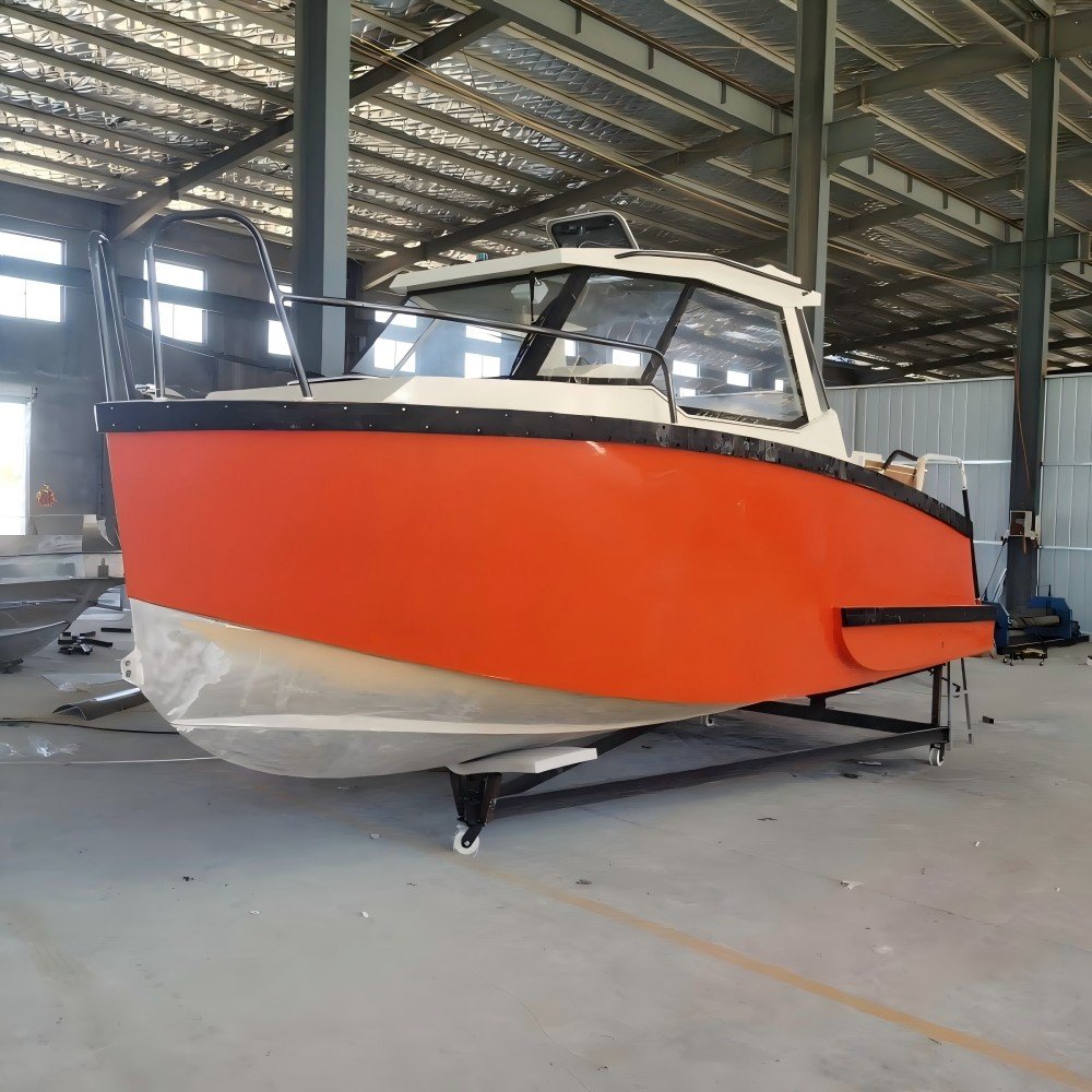 High Quality 6.2m Aluminum Sport Speedboat Outboard Engine Luxury Yacht Leisure Center Console Aluminum Fishing Cabin Boat