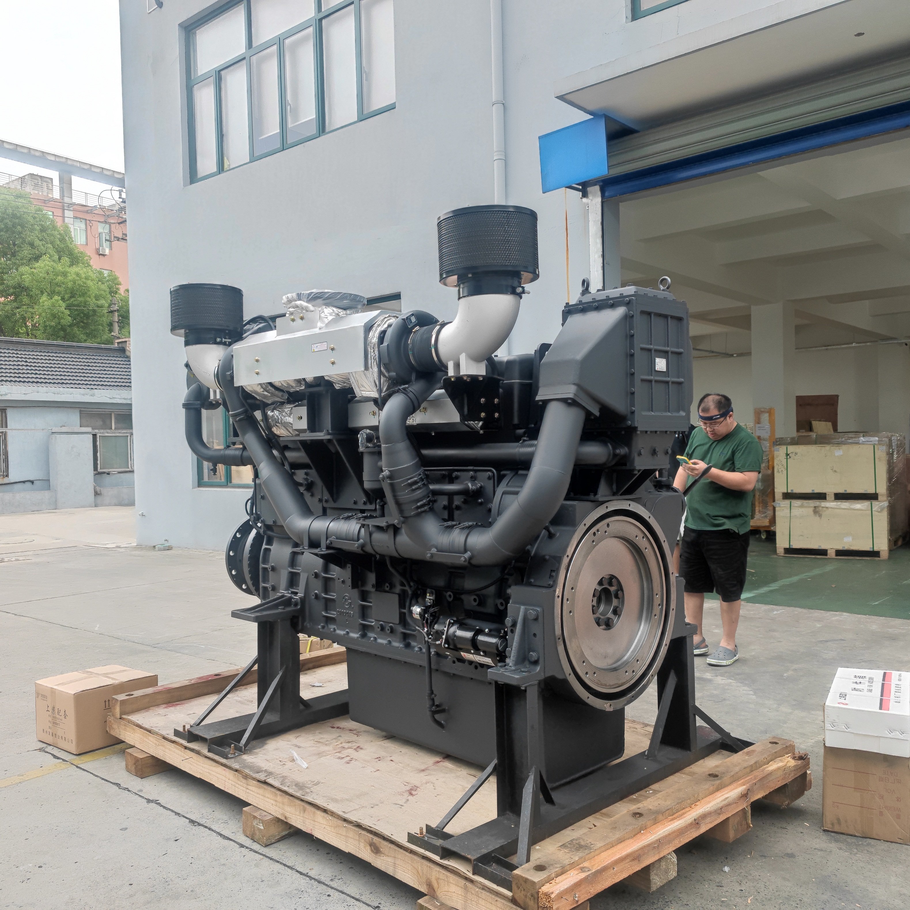 SDEC SC33W Series Marine Diesel Motor 6 Cylinders High Power Boat 1000hp Marine Cargo Ship Engine