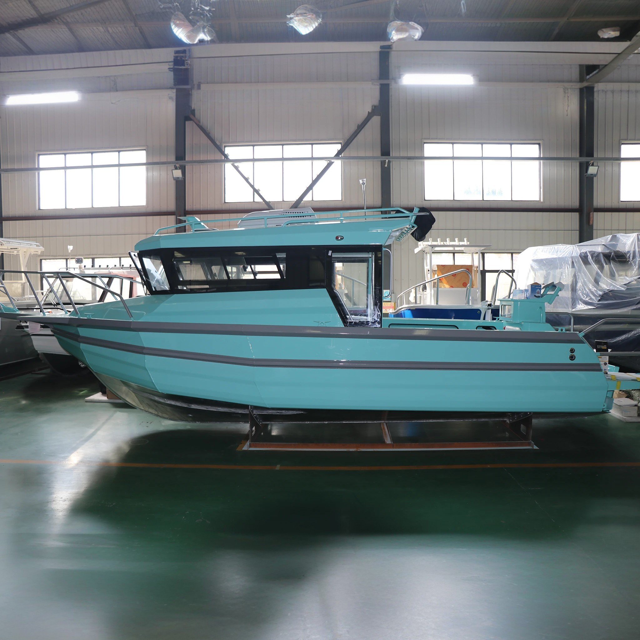 7.5m 25FT XL Cabin HighSpeed Full Welded Aluminum Fishing Boat With Skin And Stove