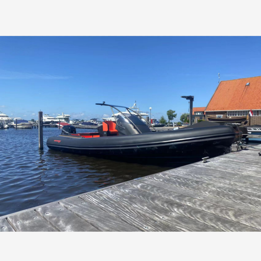 CE Certified Luxury Leisure Sport Rigid Hull Inflatable Boat Italian Design with Aluminum Hypalon Tube Outboard Engine Included