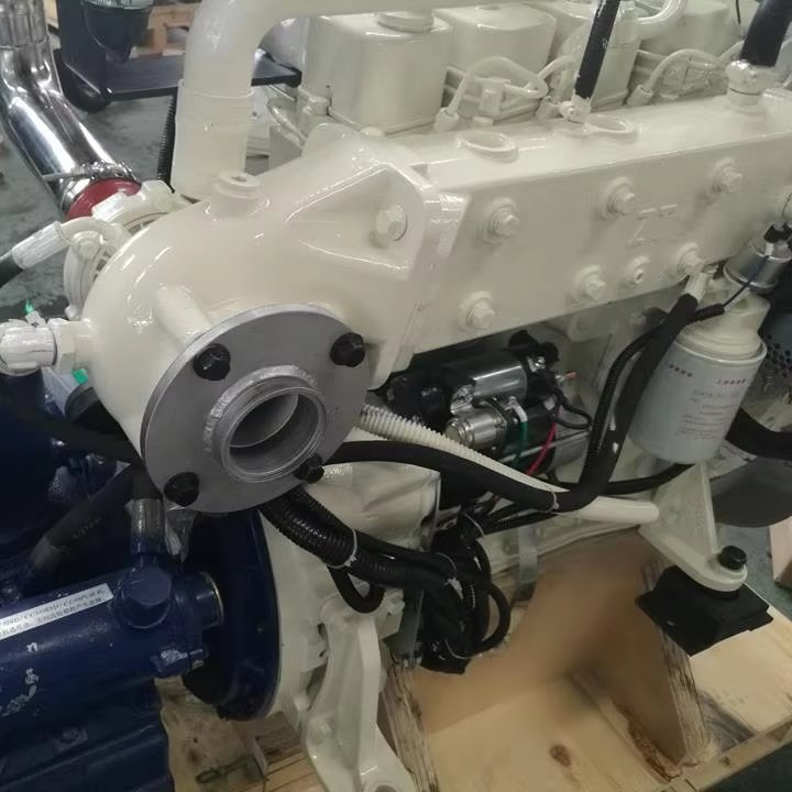 Dongfeng DCEC Brand Marine Push Used 100hp 4 Cylinders Boat diesel Engine 4B3.9 with Gearbox
