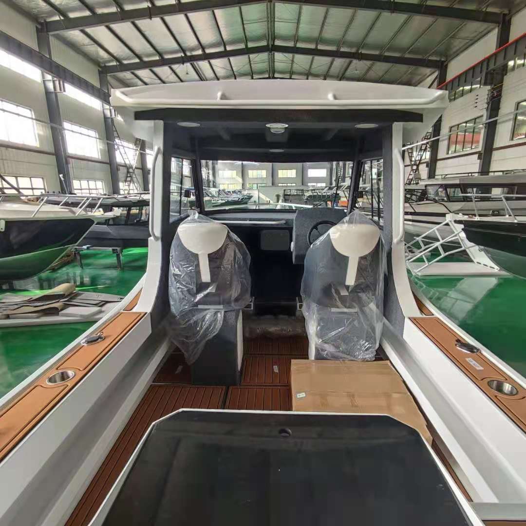6.25 m 21 ft Luxury Yacht Aluminum Boat Sport Fishing Boat Can with Engine
