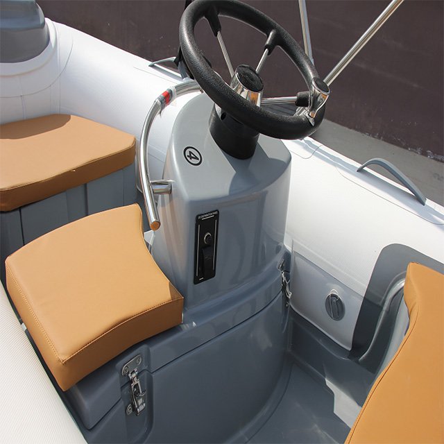 300 RIB Rigid Hull Center Console Inflatable Hypalon PVC Boat with Engine
