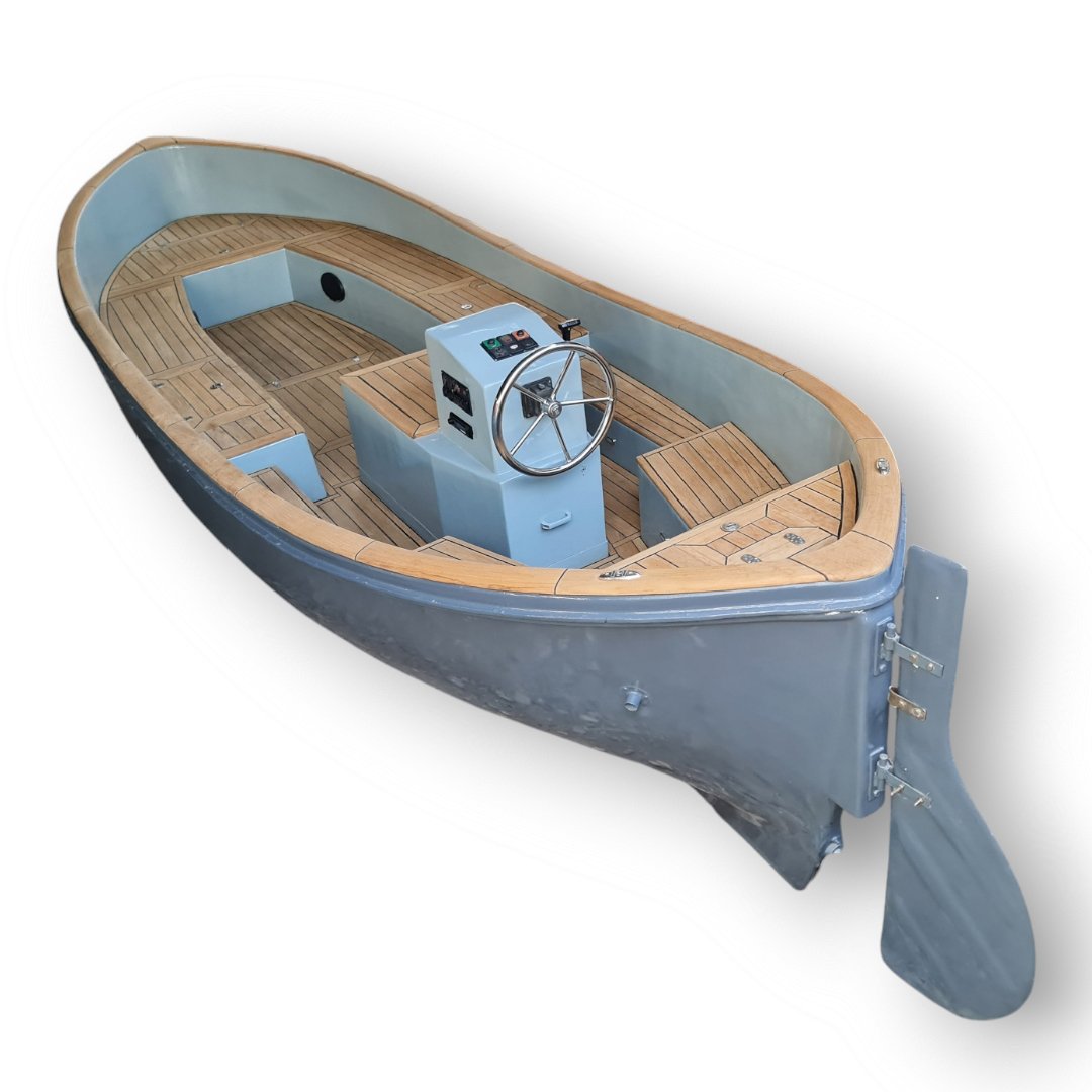 Classic Luxury 7.50 Meter Dutch Sloep Yacht Teak Wood Deck Inboard Engine Mold Fiberglass Hull Steel Classic Pleasure Boat Sale