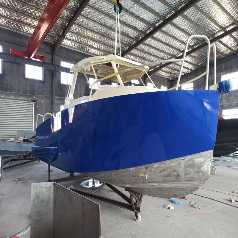 7.5m Aluminum Luxury Speed Boat Factory Direct Fishing Yacht with Outboard Motors Welded Workmanship Sports China Sale