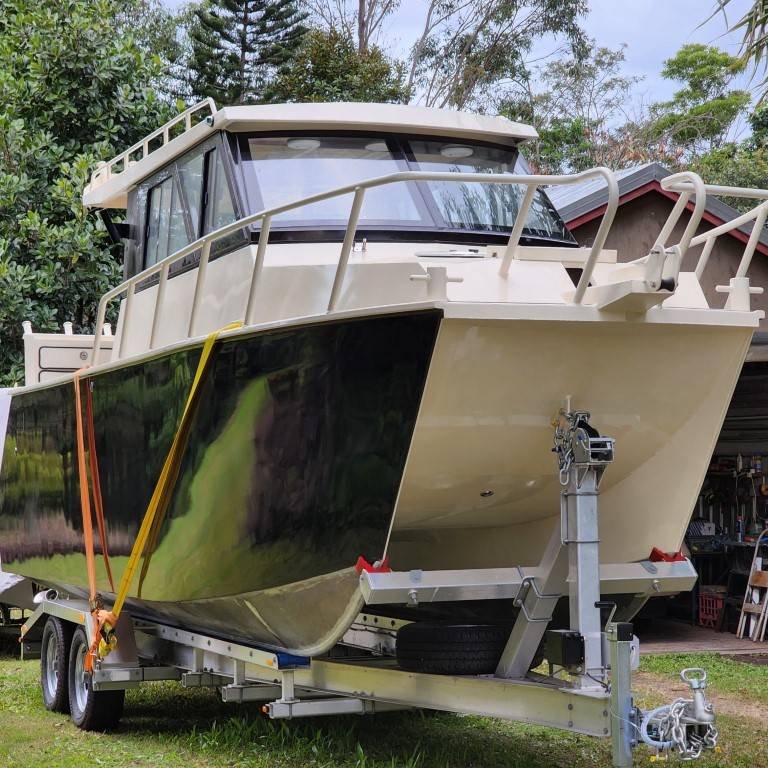 China Made 29ft Stable Outboard Offshore Aluminum Commercial Catamaran Boat Fishing Yacht for Sale
