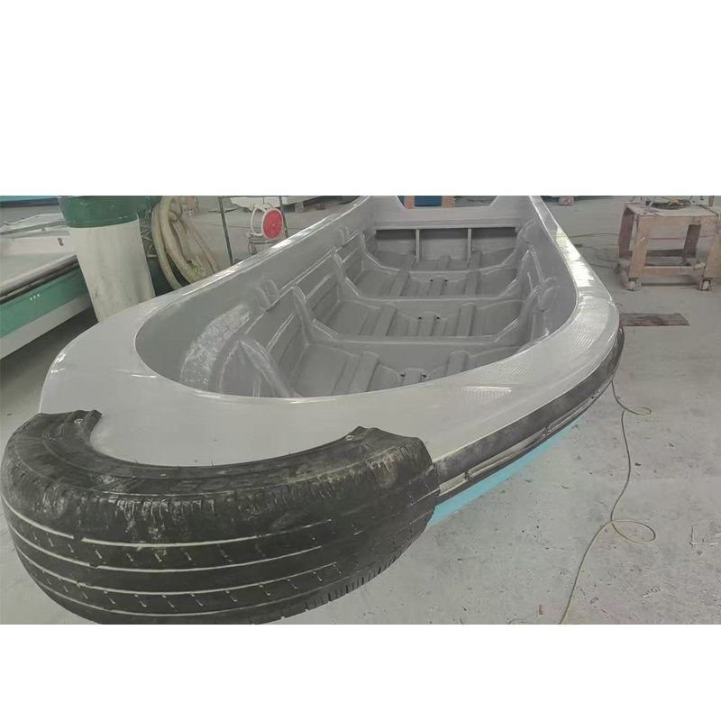 Sea Fishing Boat Fiberglass 5.3m/5.8m with Engine 15HP Deep V Space Cargo Boat Hand Control Rear Stern Desk Wholesale Factory