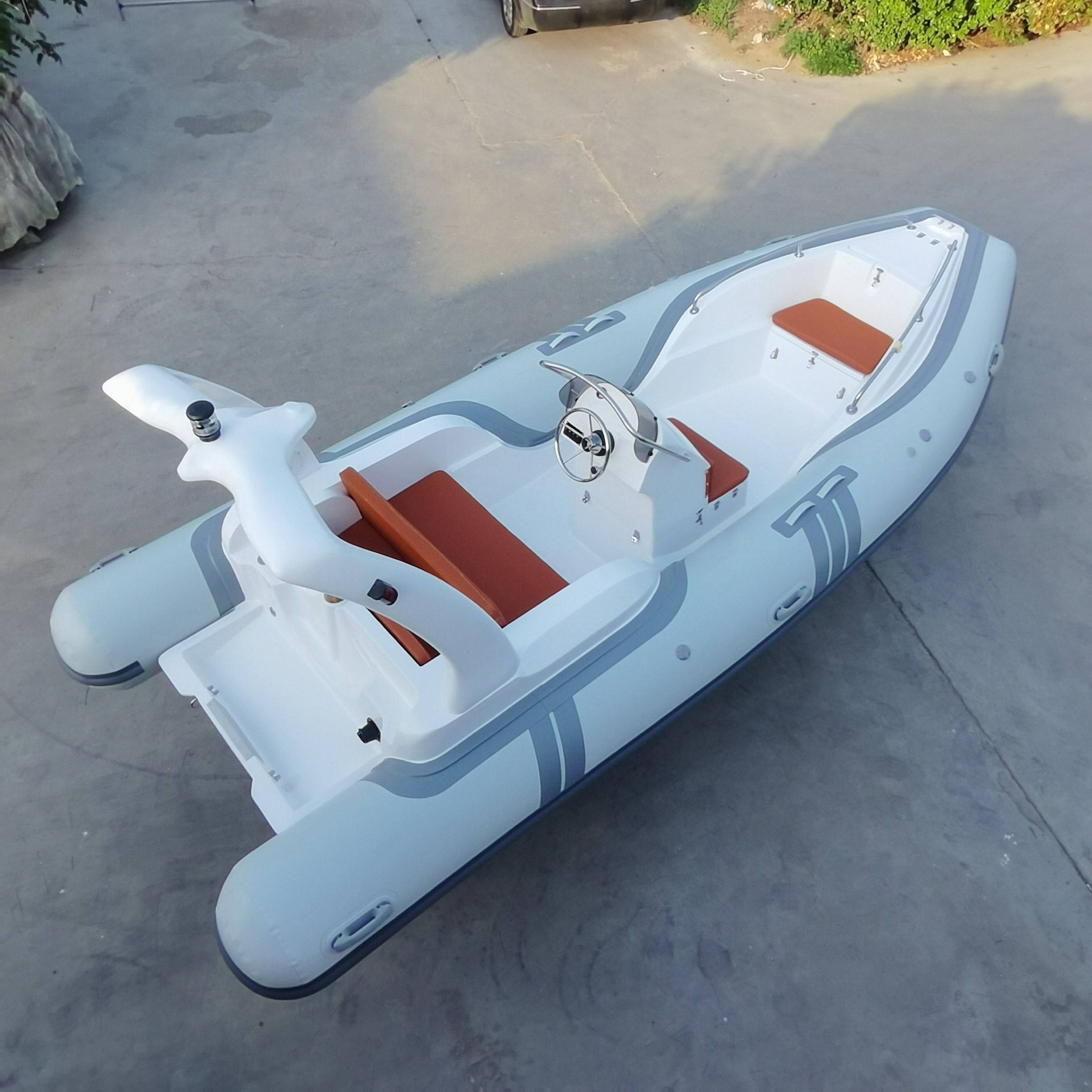 Luxury 5.8m/19ft Hypalon Boat Rigid Rib with Packraft PVC and Fiberglass Material Comes with Engine for Outdoor Use
