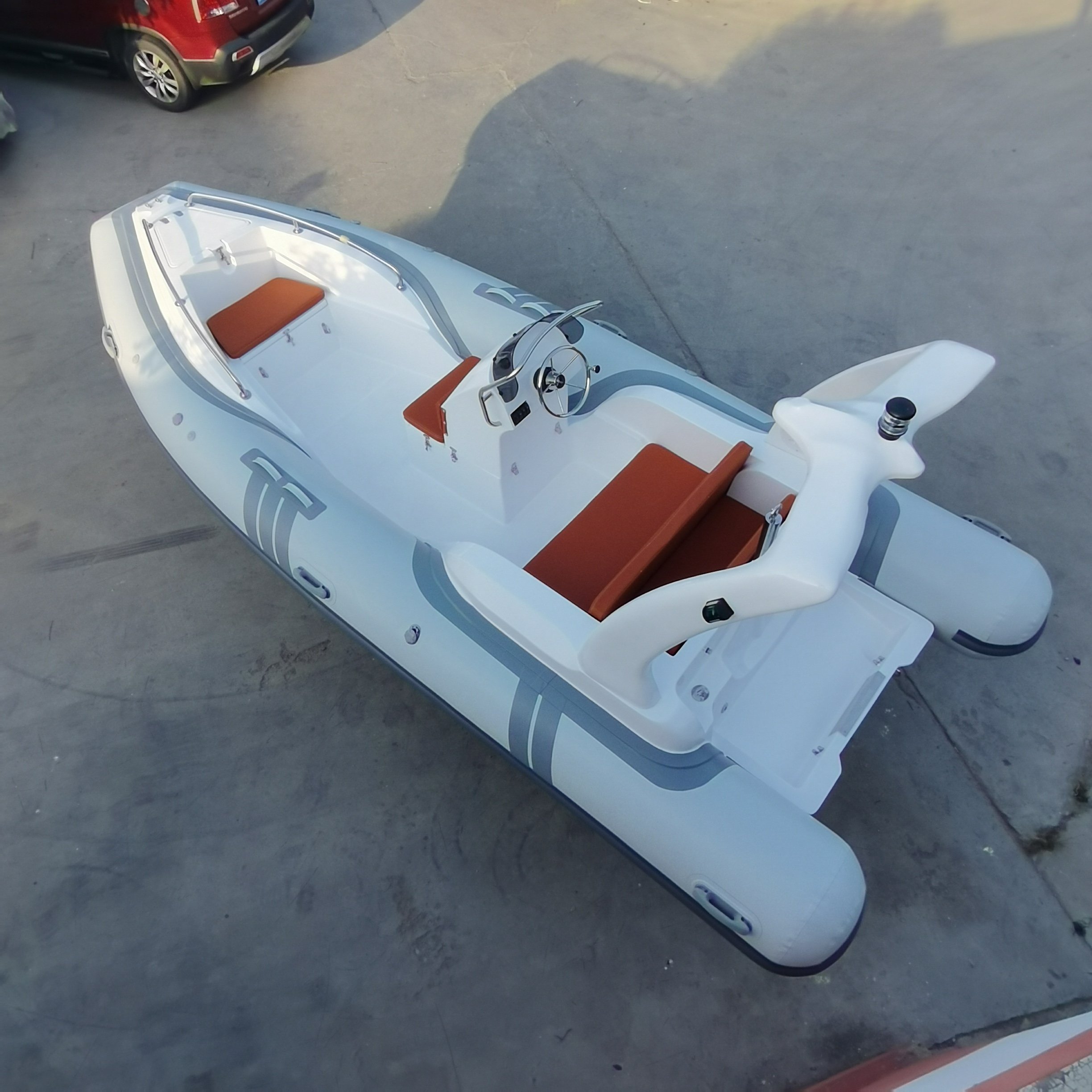 Luxury 5.8m/19ft Hypalon Boat Rigid Rib with Packraft PVC and Fiberglass Material Comes with Engine for Outdoor Use