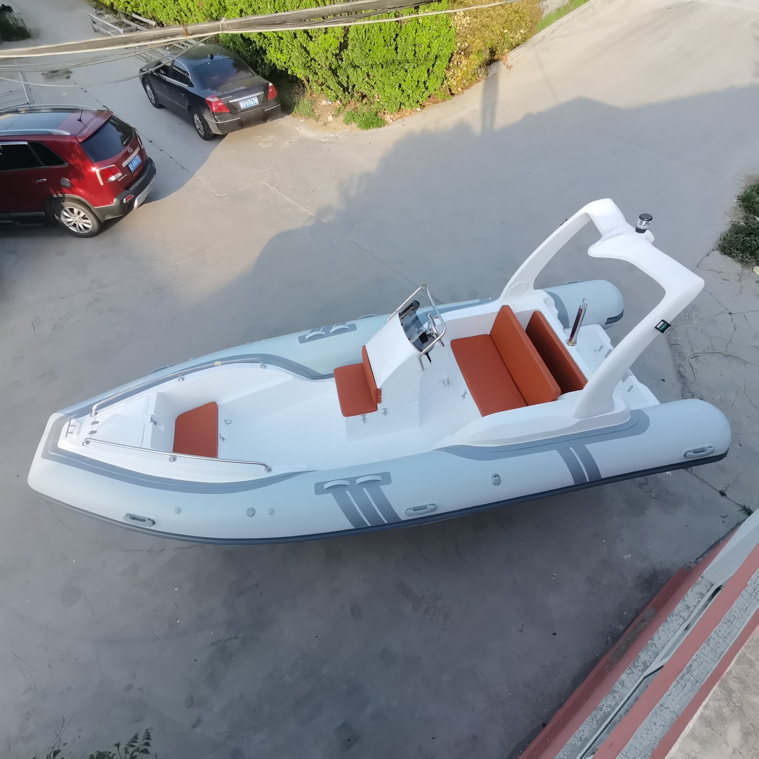 Luxury 5.8m/19ft Hypalon Boat Rigid Rib with Packraft PVC and Fiberglass Material Comes with Engine for Outdoor Use