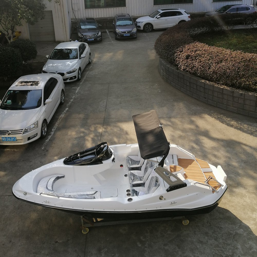 Luxury 15Ft 6 Person Speed Boat Design 6 Person Leisure 4.8M High End Flooring Design Outboard Engine Mini Yacht for Sale