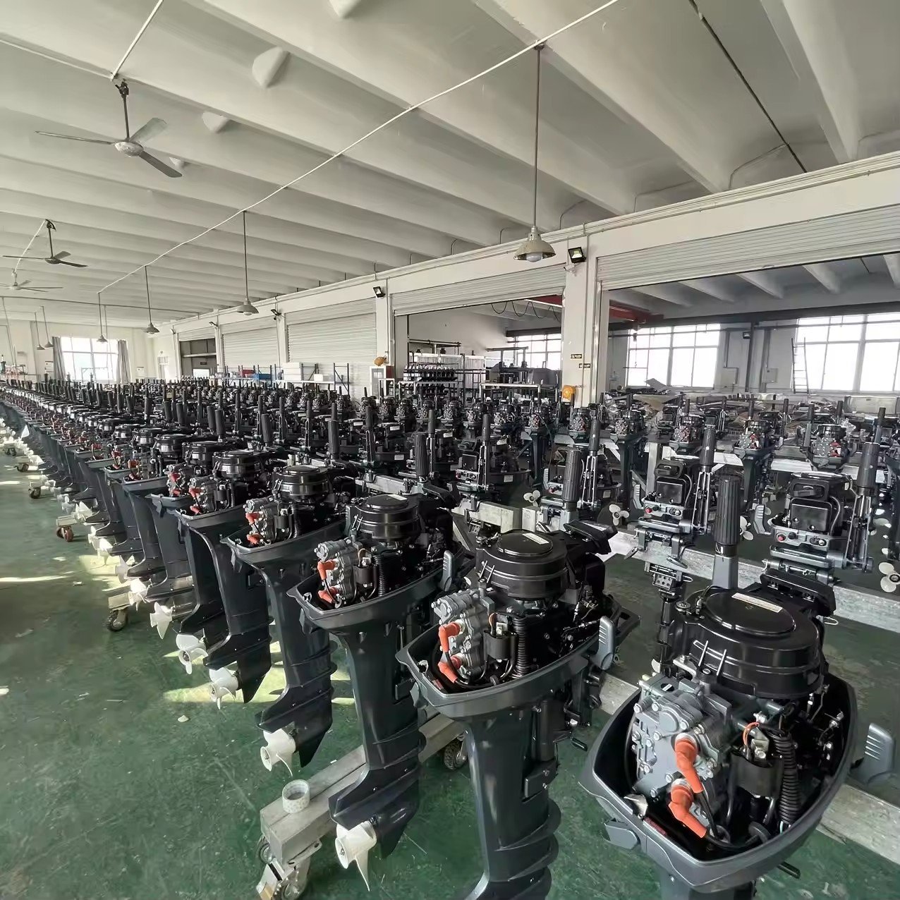 Factory Direct Sales 2 Stroke Boat Motor Assembly Yamahaa 40hp Outboard Engine