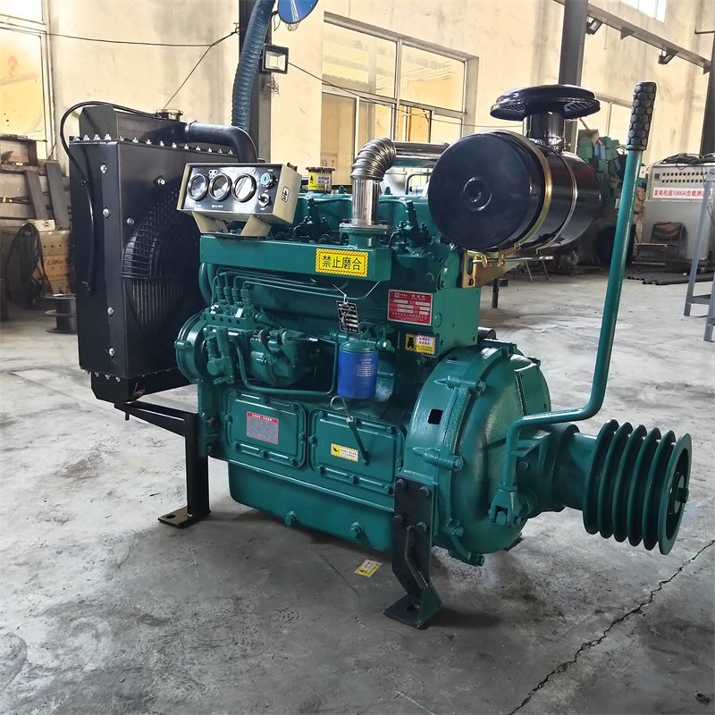 Water Cooling 4 Cylinder 75hp Diesel Stable Quality ZH4102ZP 2000rpm 4 Stroke Machinery Engines Boat Engines 55Kw 1set