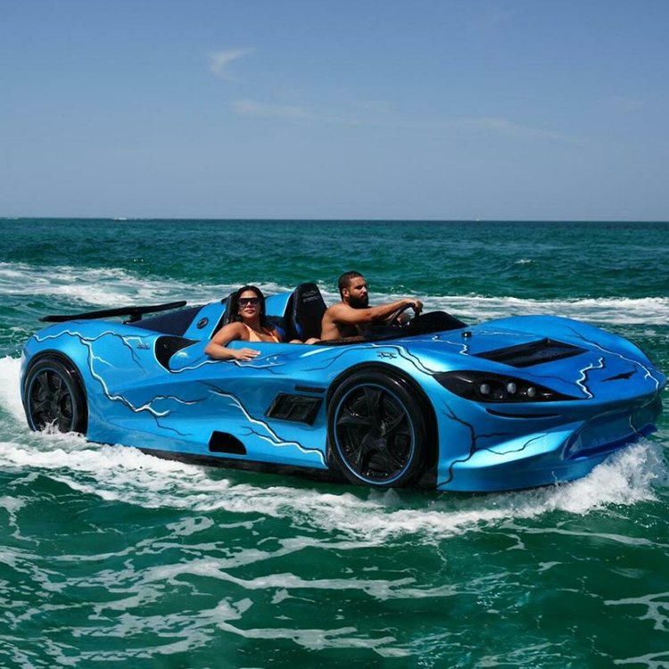 Ocean Jet Luxury Yacht for Car/Boat Water Sports Inboard Engine Fiberglass Hull for River and Ocean Entertainment and Fun