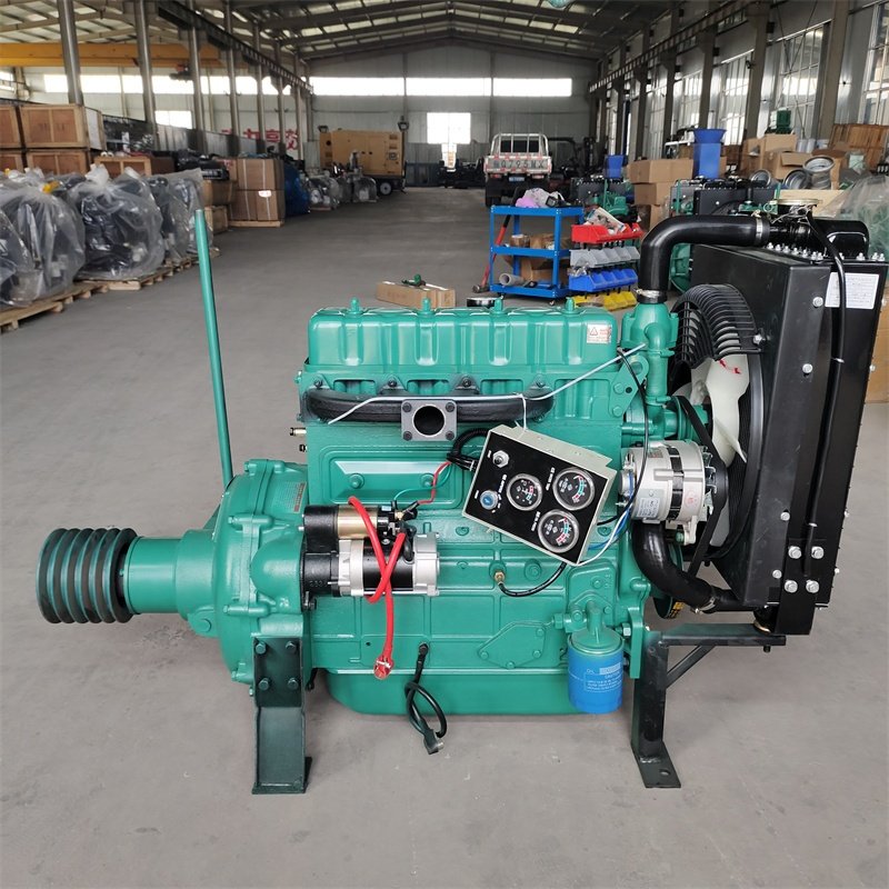 Water Cooling 4 Cylinder 54hp Diesel Stable Quality ZH4100P 2000rpm 4 Stroke Machinery Engines Boat Engines 40kw 1set