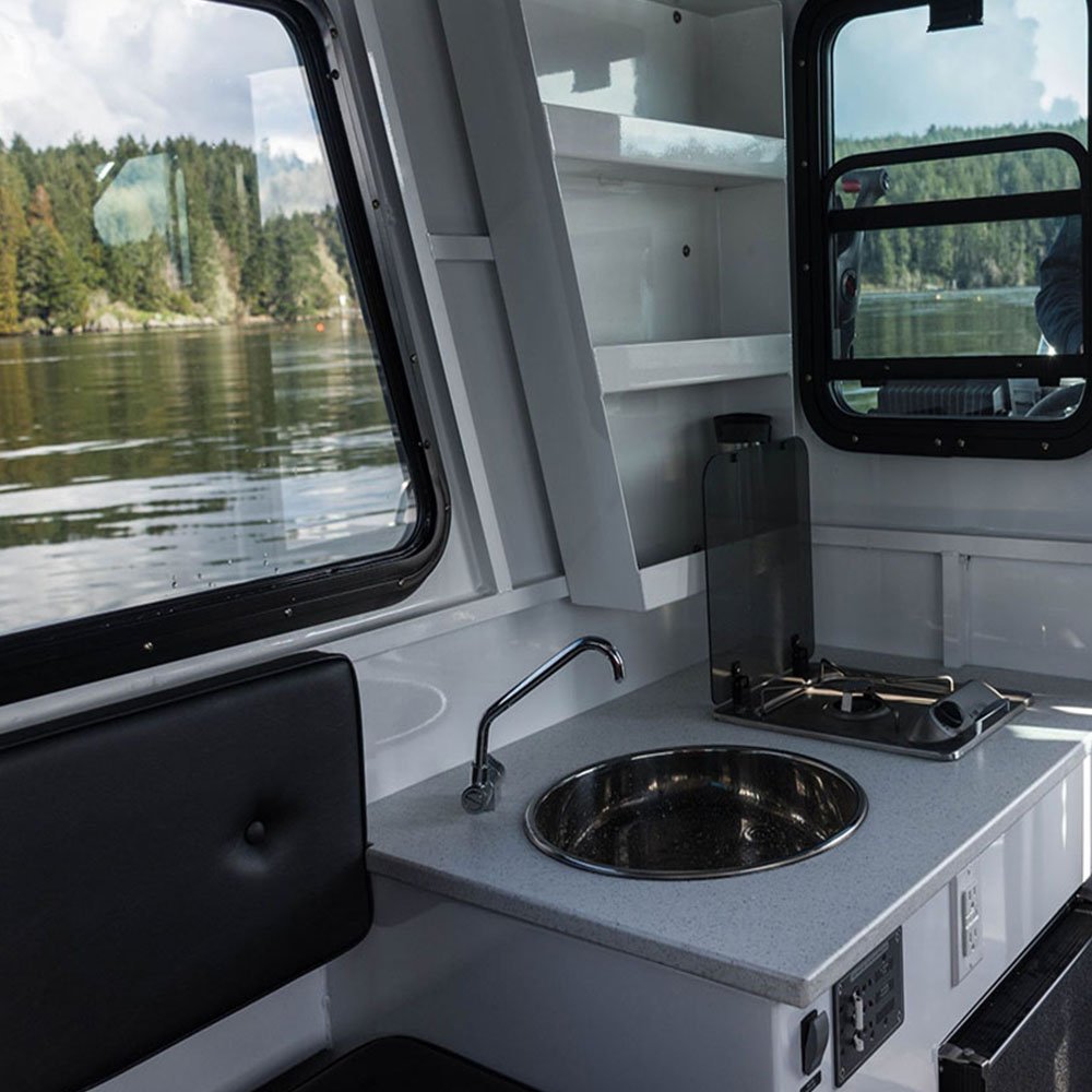 2022 18ft Aluminum Cabin Fishing Jet Boat Aluminum Boat Welded Outboard Engine for Sale