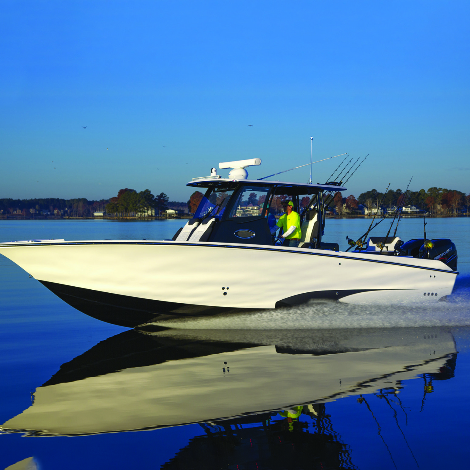 Kinocean Luxury Sport Yacht Boat Cruiser Aluminum Fishing Boat for 6-8 People with Inboard Engine for Sale