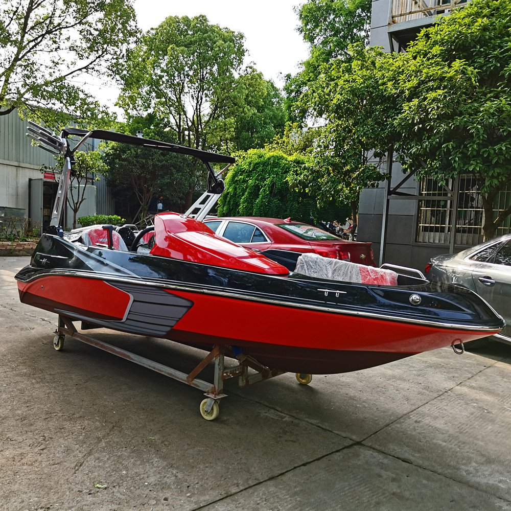 High-Performance 15ft Mini Yacht Double-Layer Fiberglass Boat 4.8M 5 Passenger Speed Boat Outboard Engine Accept Customized