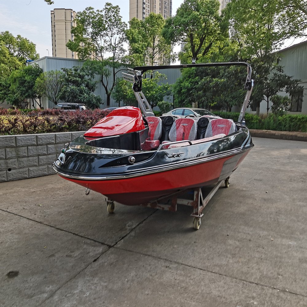 High-Performance 15ft Mini Yacht Double-Layer Fiberglass Boat 4.8M 5 Passenger Speed Boat Outboard Engine Accept Customized