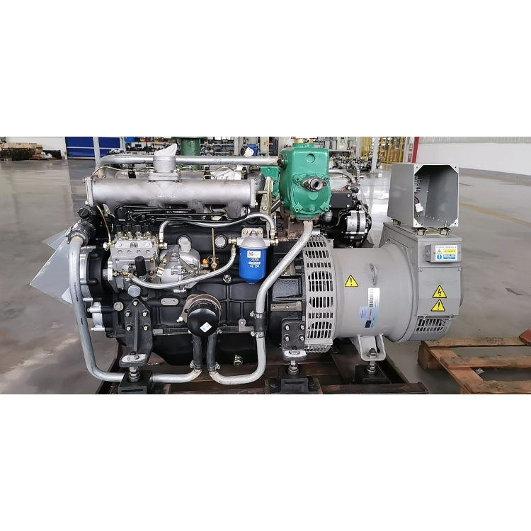 Duetz BF6L913C Power 114KW 6 Cylinder 4-Stroke Diesel Engine Electric Start 150cc Displacement Industrial Boat Machinery Engines