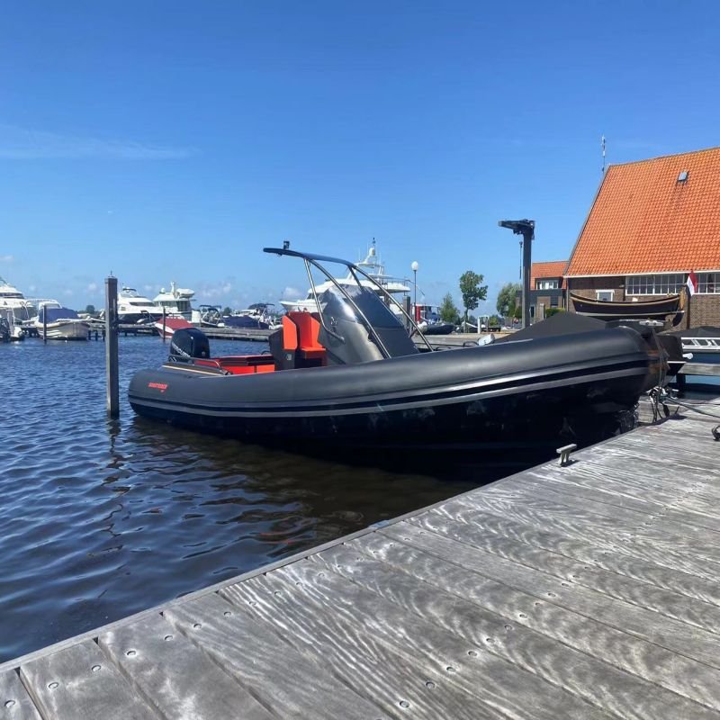 RIB-850 Hypalon Luxury Inflatable RIB Boat with Aluminum Hull for Outboard Sports & Leisure Fishing River Application Yacht