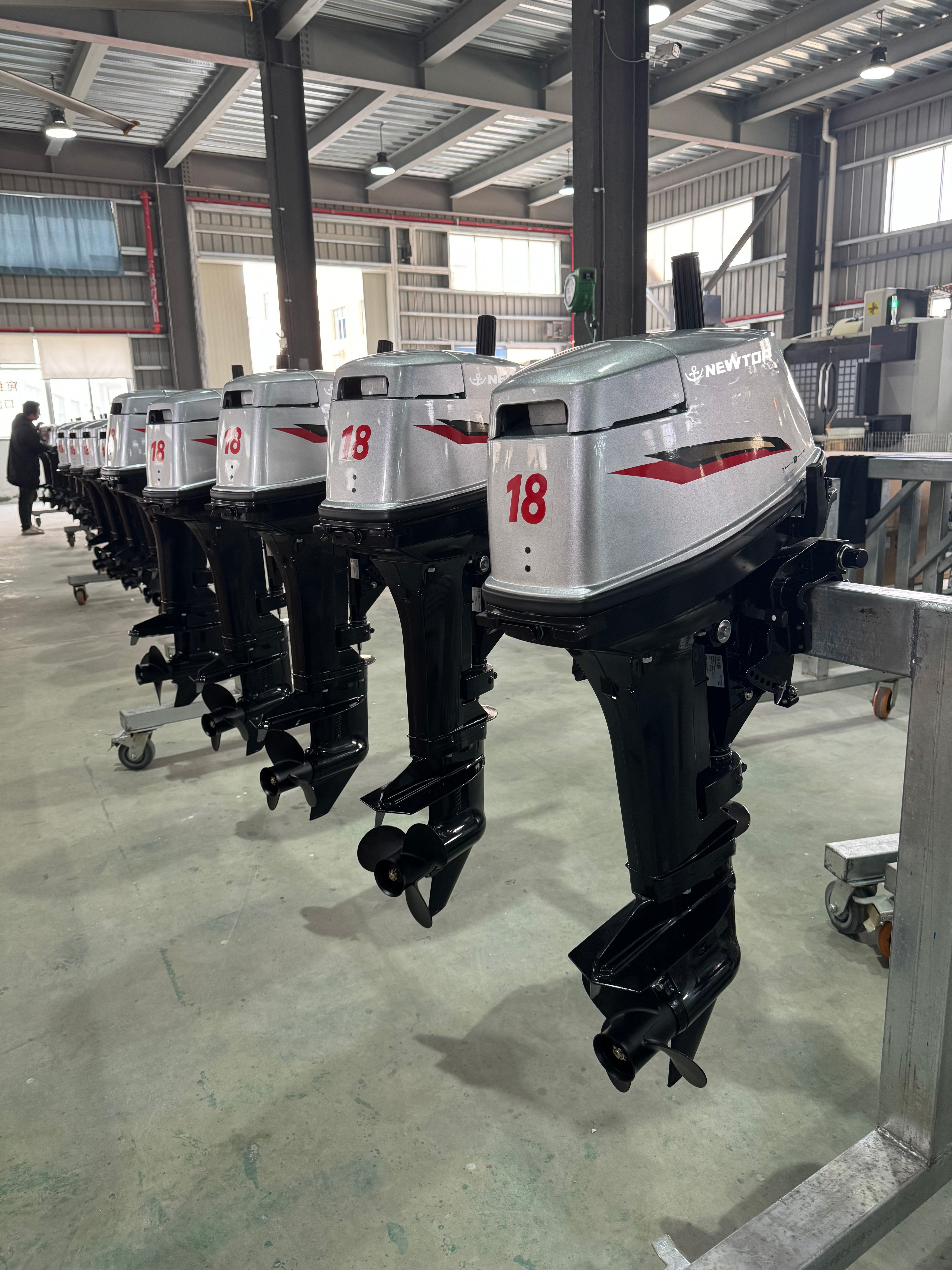 Tohatsu 2-Stroke 18HP Model Outboard Motor Marine Outboard Engines M18 for Sale