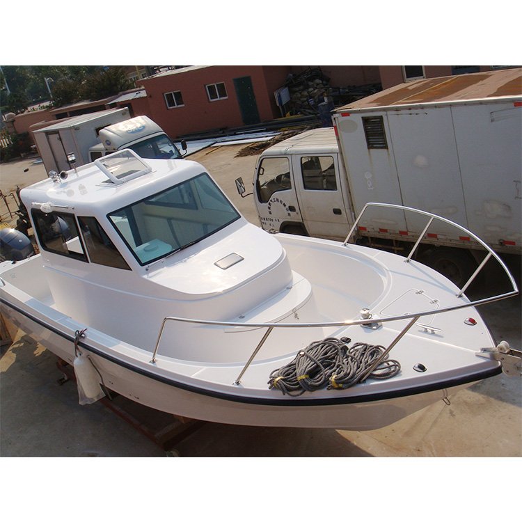 Outboard Engine Customization Color SG850A Fiberglass Big Cabin Fishing Boat