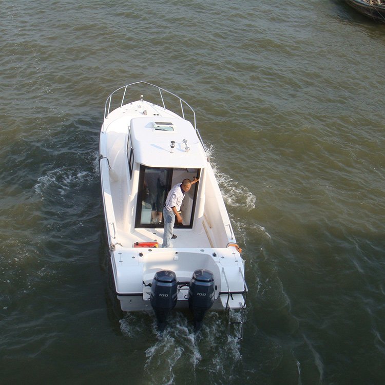 Outboard Engine Customization Color SG850A Fiberglass Big Cabin Fishing Boat
