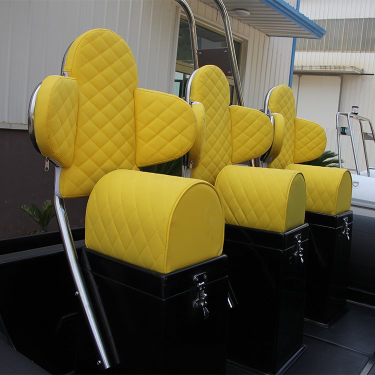 23ft Luxury Yamaha Engine Fiberglass Inflatable Boat 12 Outboard Boat Capability 7m Center Console with Rigid Hull