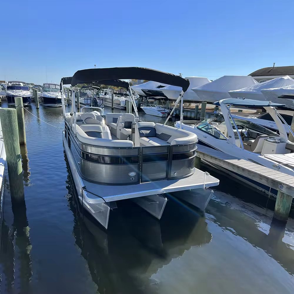 Customized 27ft Aluminum Sport Pontoon Boat Outboard Engine Unique 6m Floating Yacht for Recreational Fishing Sightseeing