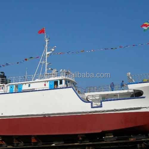 CE Certified 36.6m Luxury Sport Yacht Fiberglass Fishing Boat with Outboard Engine