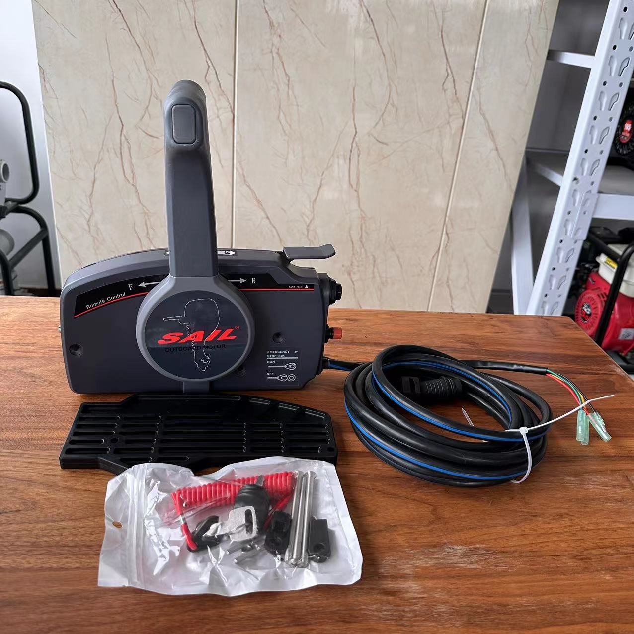 SAIL 2 Stroke 40hp Boat Outboard Motor Engine, Electric Start, Remote Control, Power Trim and Tilt