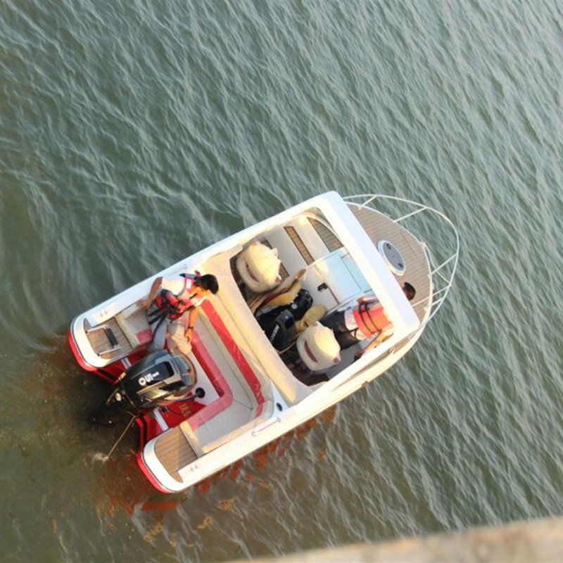 24ft Luxury Mini Yacht High Quality 7.3M 8-People Fiberglass Outboard Engine PVC Flooring Speed Boat for Sale
