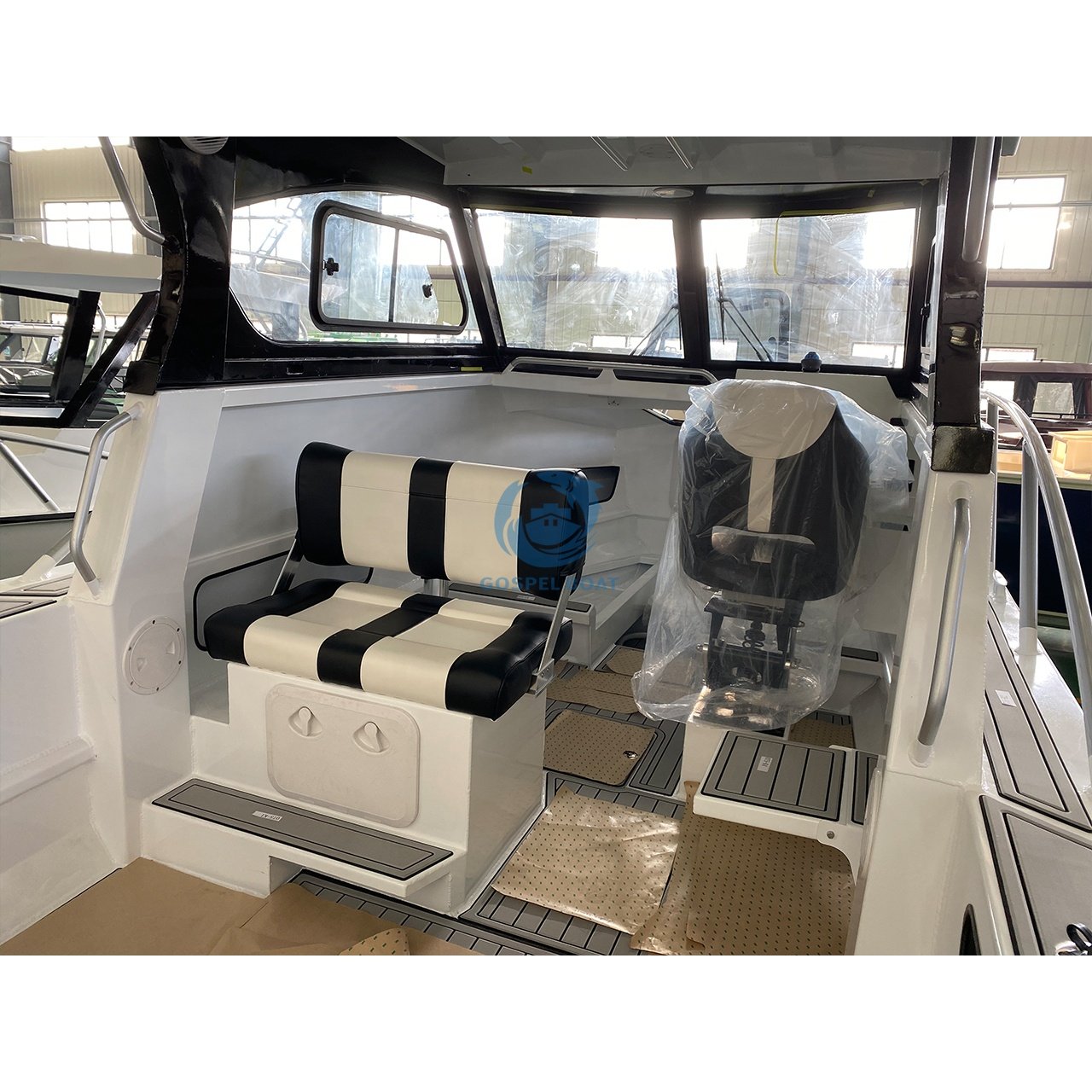 Ethan Craft Luxury 7.5m Sport Yacht Half Cabin Aluminum Fishing Boat for Sale in Australia