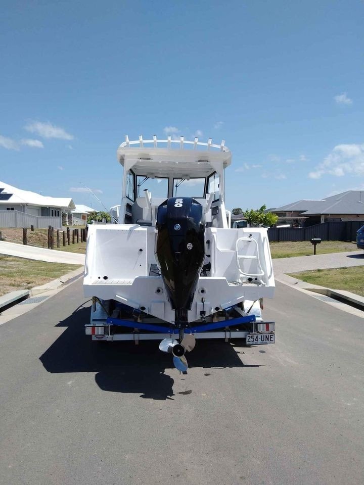 High Quality 7.5 Meter 24.6ft Luxury Yacht Sea Yacht Marine Aluminum for Boat Fishing Outboard Engine Included