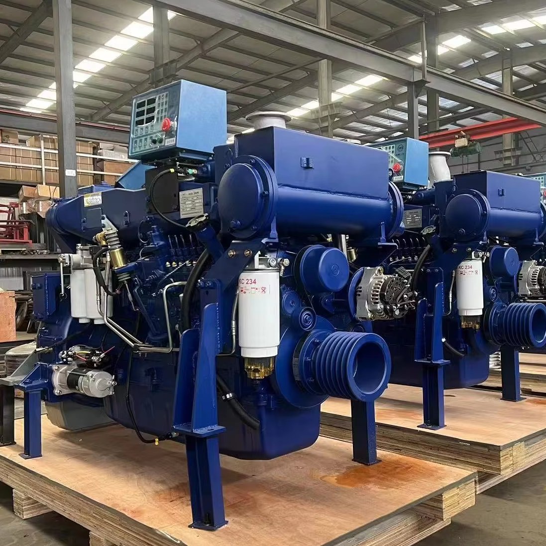 CE Certified Totally New 250hp Inboard Marine Boat Engine Gearbox 4-Stroke Water-Cooled inboard Electric for Weichai