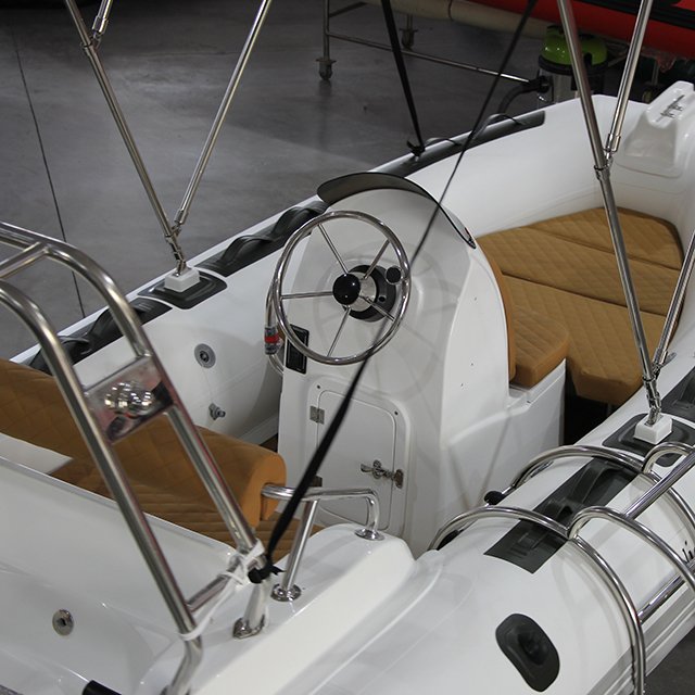 ZhenBo Customized Fiberglass Hull Rib-390 PVC Inflatable Fiberglass Ribs 6 Person Outboard Engine Pontoon Boat