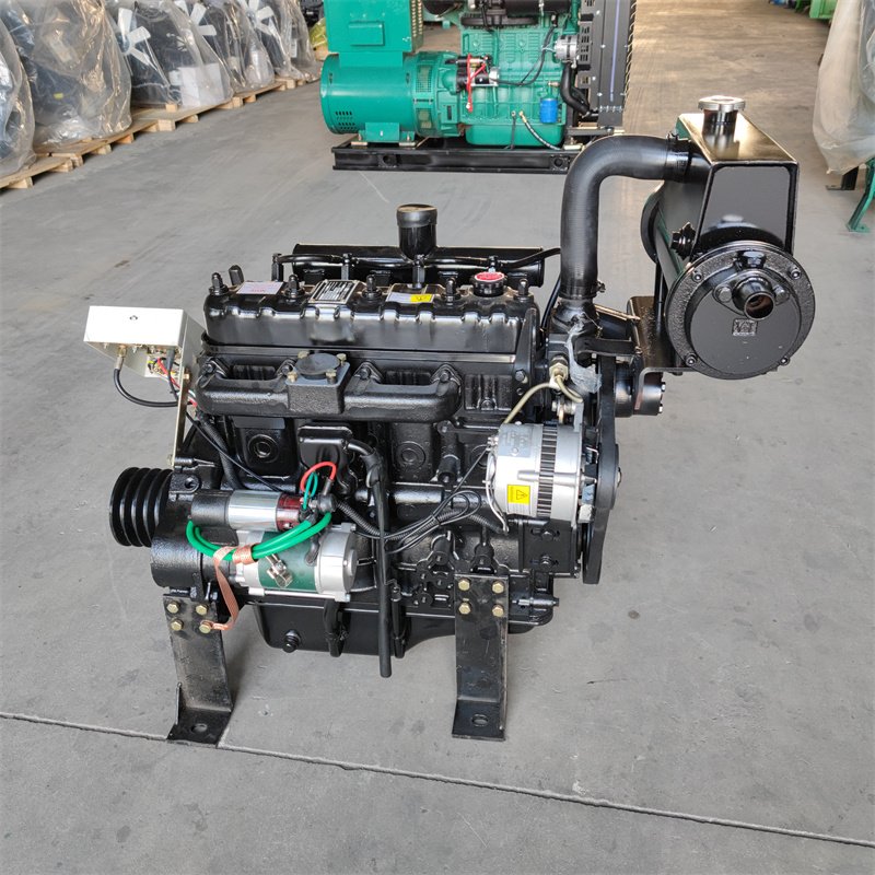 40hp Four Cylinders Water Cooling 2400 Rpm ZH490C diesel Engine for Marine and Boat with Heat Exchanger and Clutch