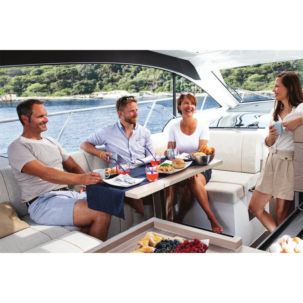 Deep-V Hull Luxury Aluminum Trawler Family Yacht with Outboard Engine for River Cruises