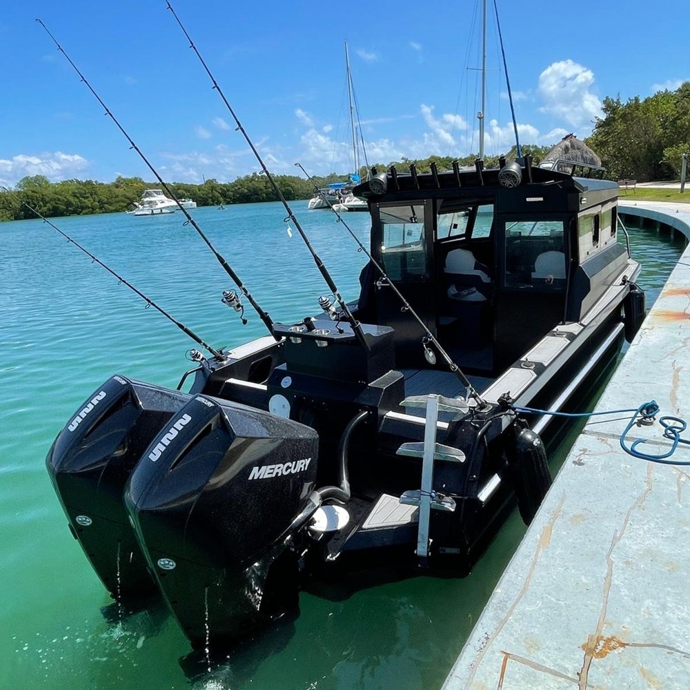 New Deep V 7.5m Cabin Cruiser Speed Boat Aluminium Ocean Fishing Boat Without Motor for Sale