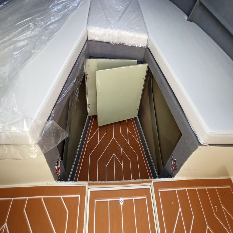 Italian Designed 6.2m 20ft Welded High Speed Yacht Deep-V Hull Sport Aluminum Fishing Cabin Boat for Sale