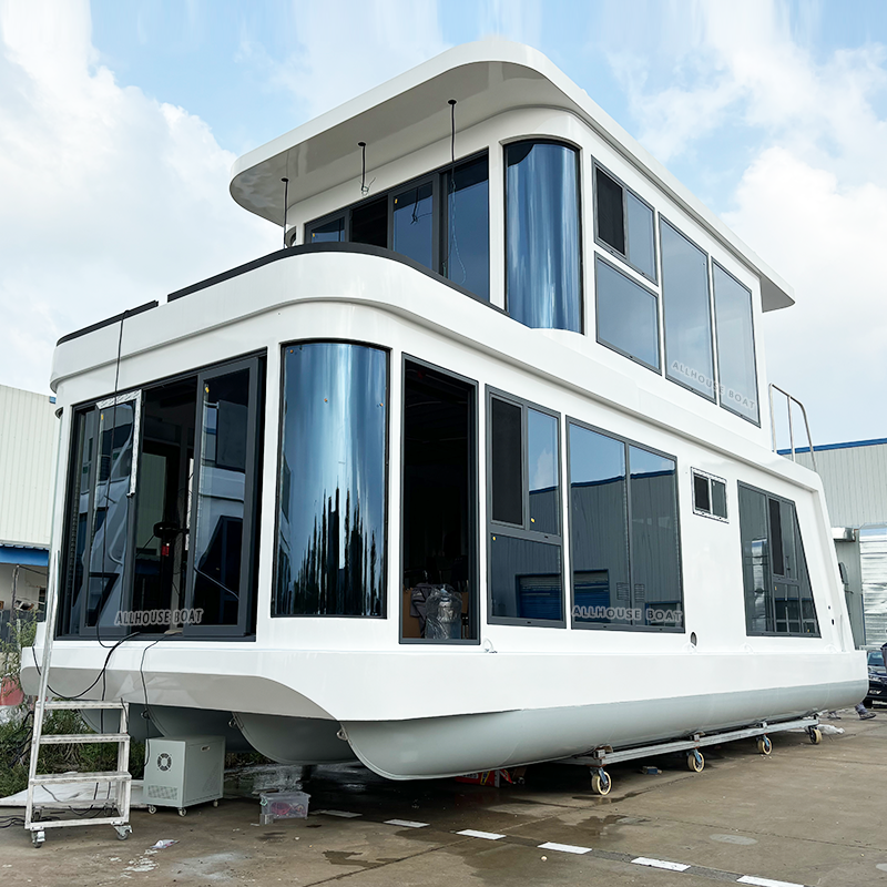 Luxury Aluminium Houseboat for Sale Water Housed Floating Yacht with Outboard Engine