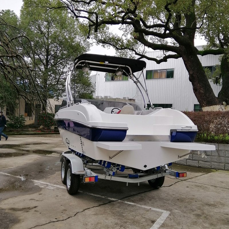 FLIT-580 Factory Directly Sell 19ft Fiberglass Sport and Fishing Boat Outboard Engine