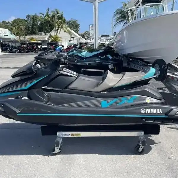 Factory Sealed ORIGINAL NEW Arrival 2023 Yamahas Waverunners VX Limited HO With Speakers Boat