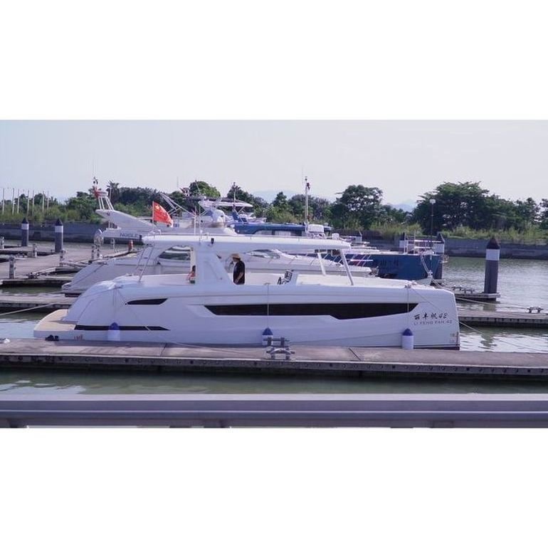 Cheap Factory Price Decking Luxury Recreational Floating Double Deck Aluminum Pontoon Boats Entertainment Fishing Engine Combo
