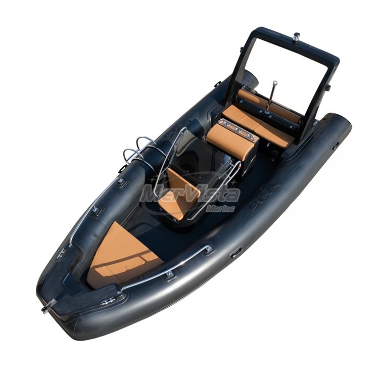 Sport Yacht 5.8m Fiberglass Passenger Boat Outboard Engine Leisure Boat for Fishing at an Price
